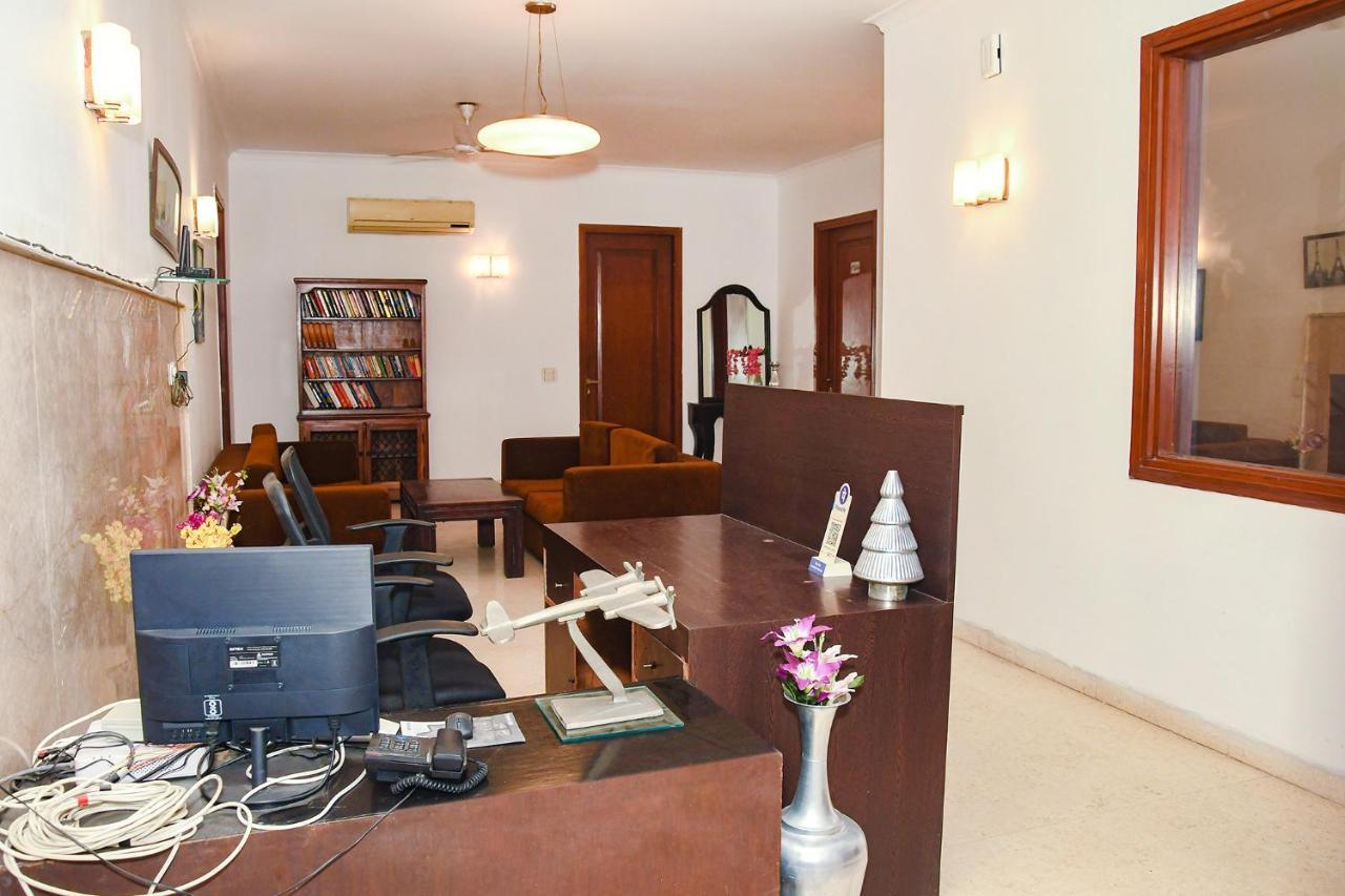 Fabhotel Premium Gurgaon Exterior photo
